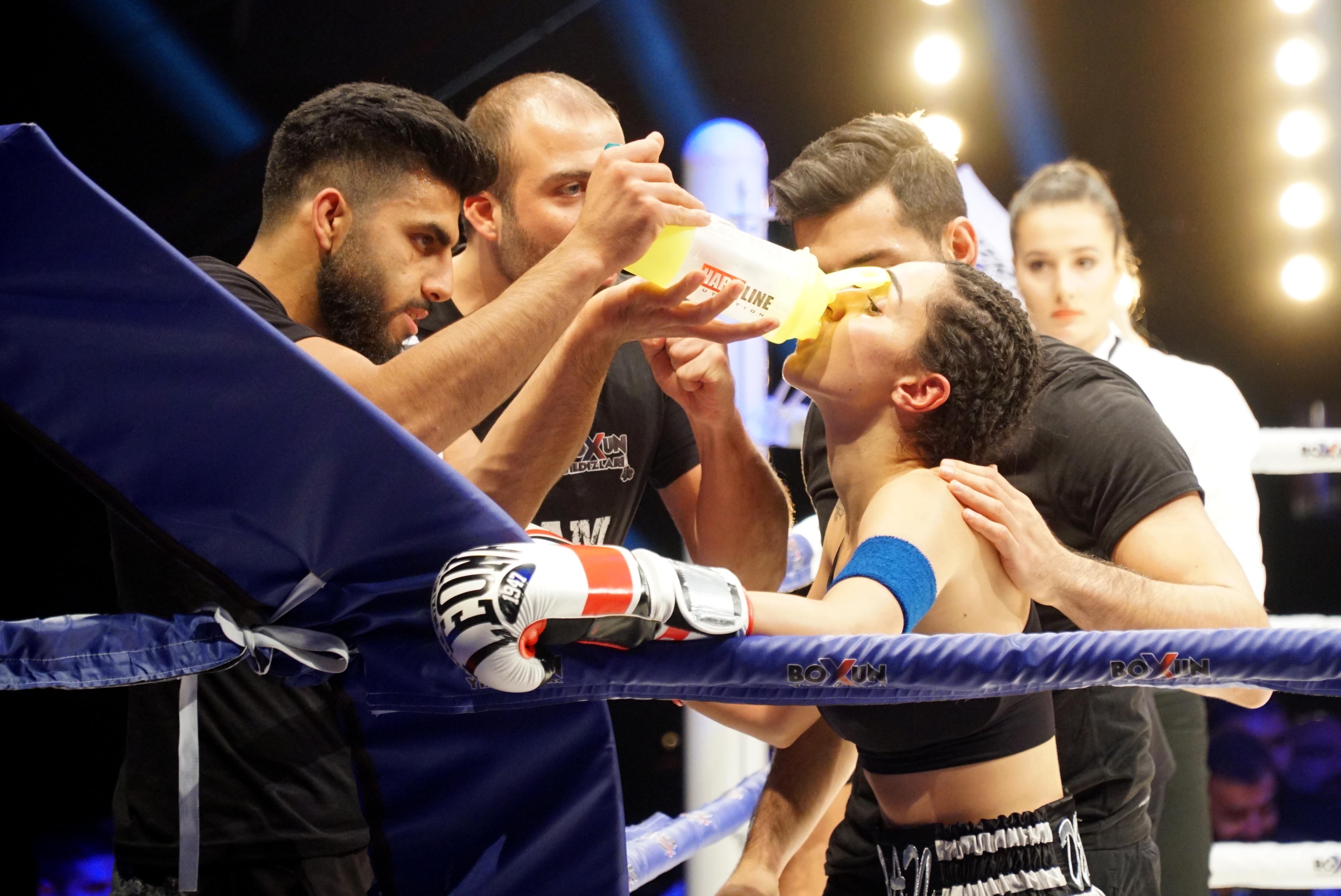 HARDLINE NUTRITION BOKSUN YILDIZLARI'NDA HARDLINE NUTRITION BOKSUN YILDIZLARI'NDA